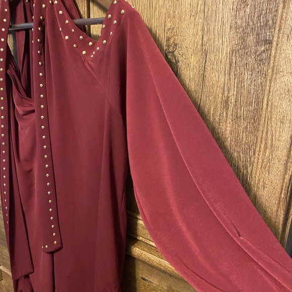 Michael Kors Dome Stud Tie-Neck Cold Shoulder Burgundy Blouse Size: XL - Picture 11 of 16